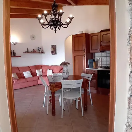 Paola Casa vacanze Costa Paradiso